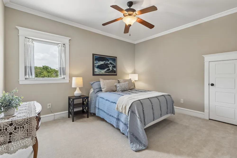 206 Rodeo Drive Azle, TX 76020