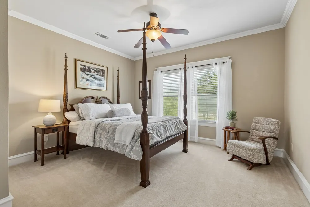 206 Rodeo Drive Azle, TX 76020