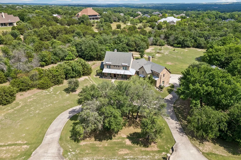 206 Rodeo Drive Azle, TX 76020