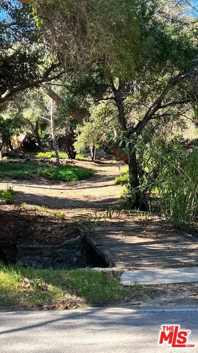 3485 Old Topanga Canyon Road Topanga, CA 90290