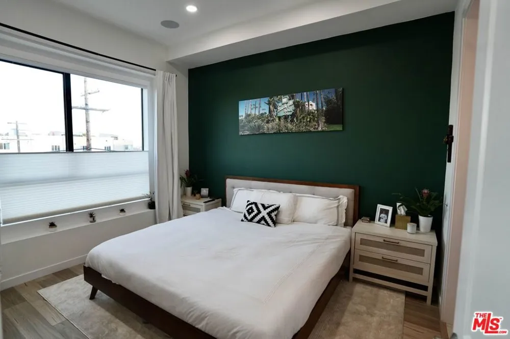 5961 Fountain Avenue Los Angeles, CA 90028