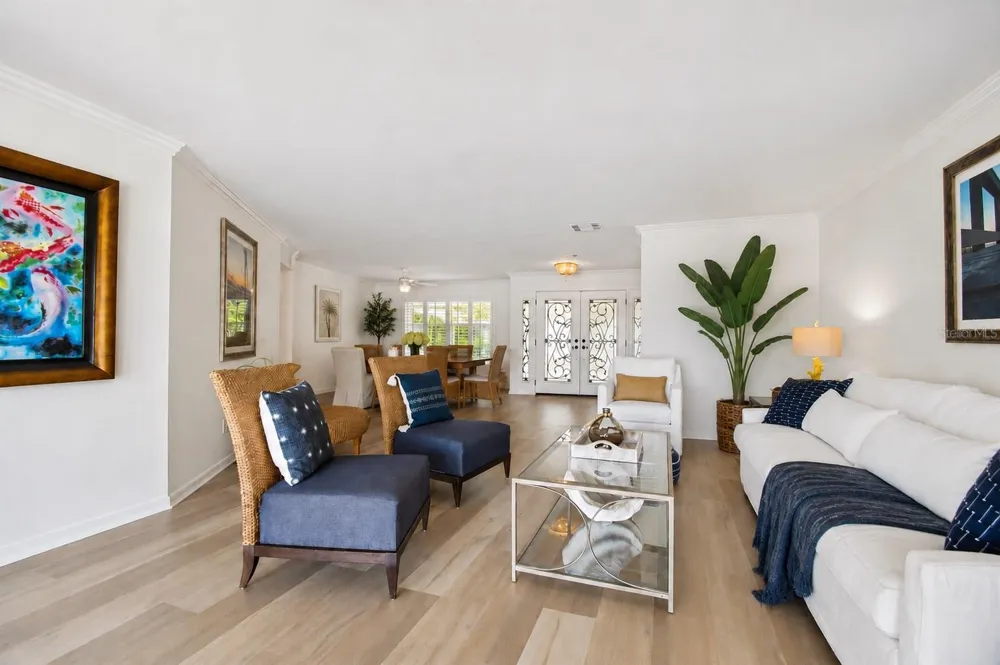 205 HARRISON AVENUE Belleair Beach, FL 33786