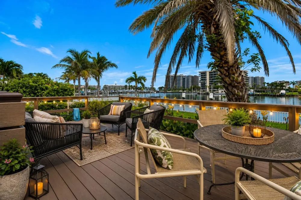 205 HARRISON AVENUE Belleair Beach, FL 33786