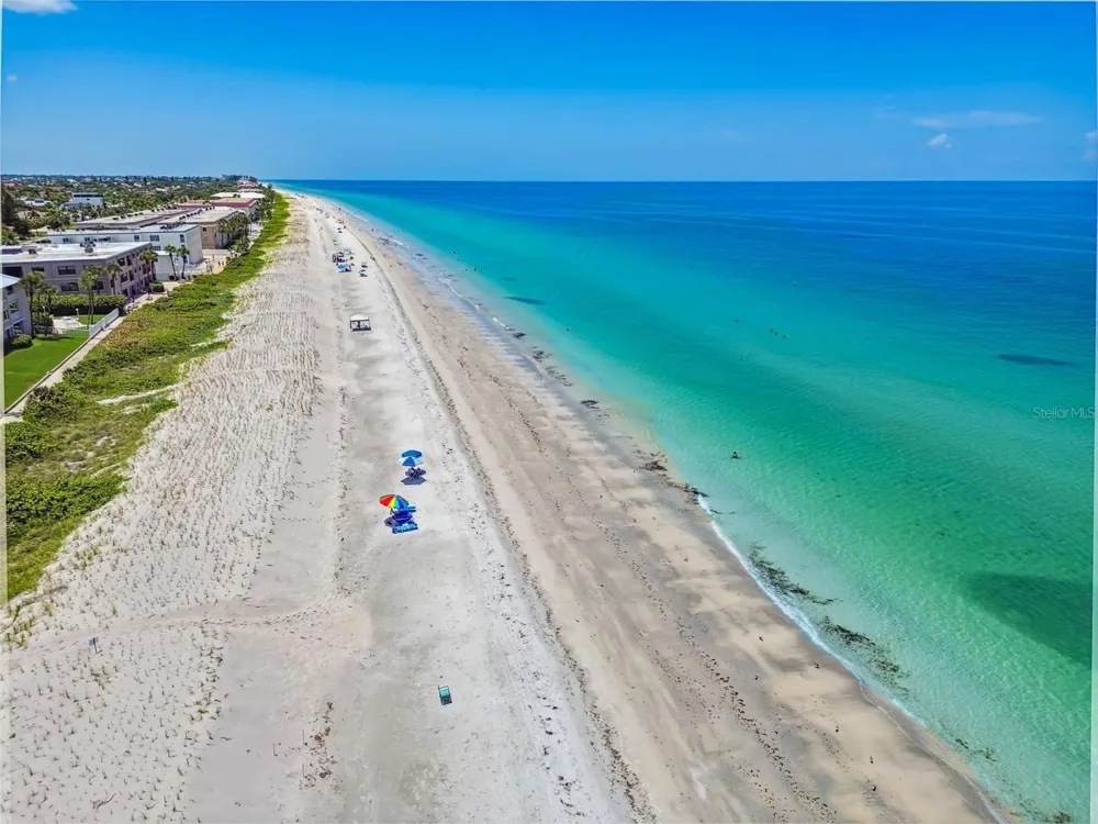 205 HARRISON AVENUE Belleair Beach, FL 33786