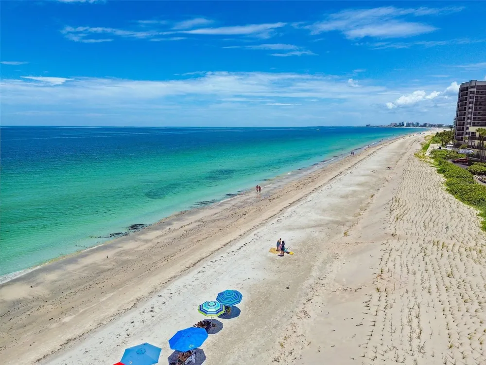 205 HARRISON AVENUE Belleair Beach, FL 33786