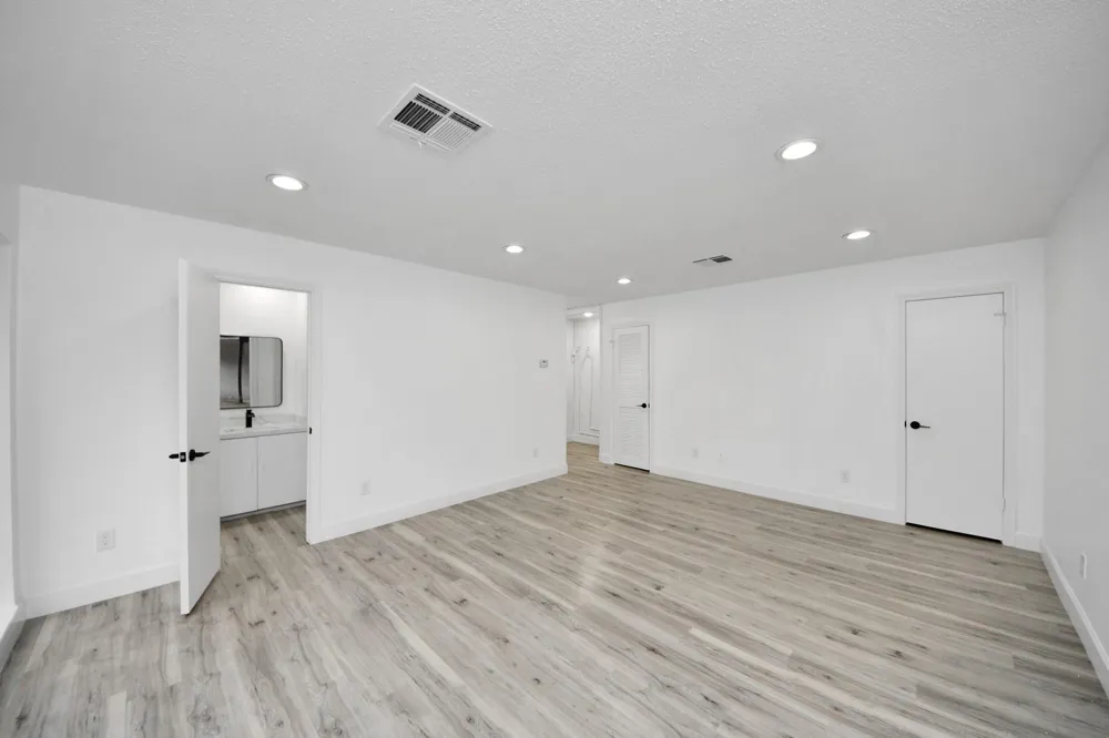 7819 Pagewood Lane Houston, TX 77063