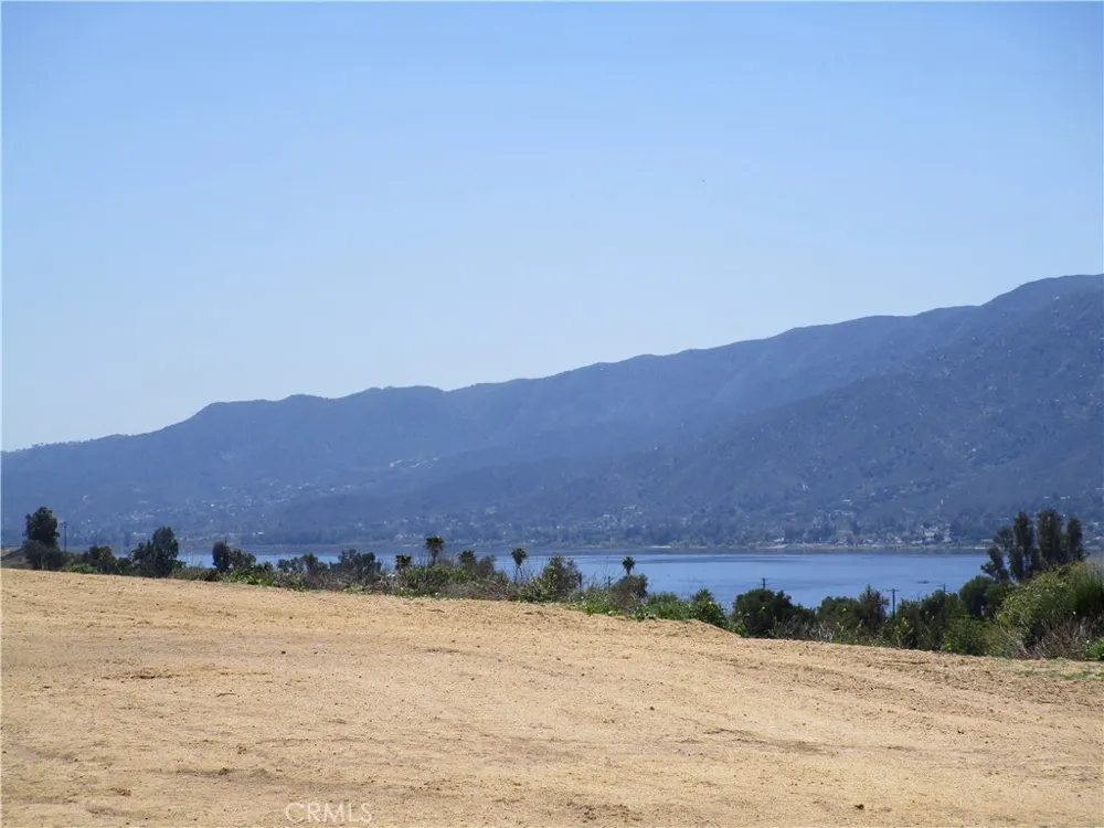 Gunder Avenue Lake Elsinore, CA 92530