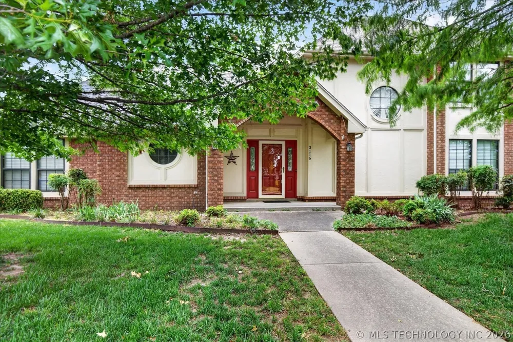 3116 Camelot Drive Bartlesville, OK 74006
