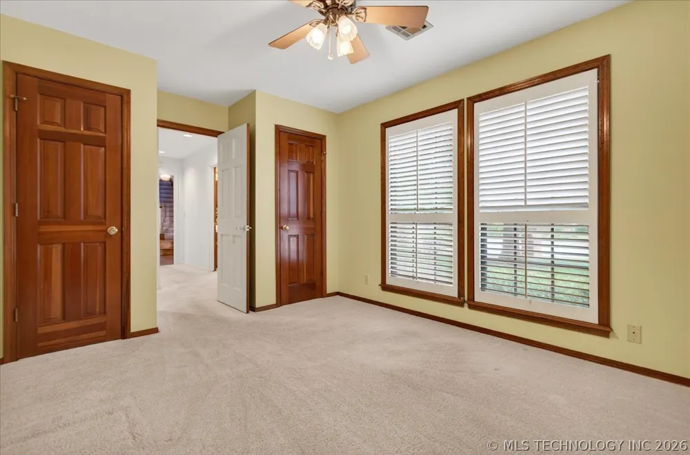 3116 Camelot Drive Bartlesville, OK 74006