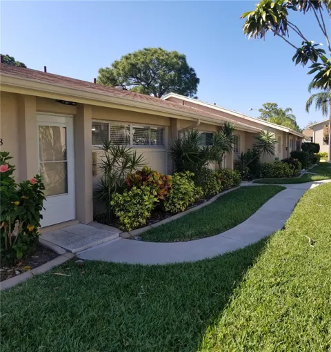 2772 WOODGATE LANE #28