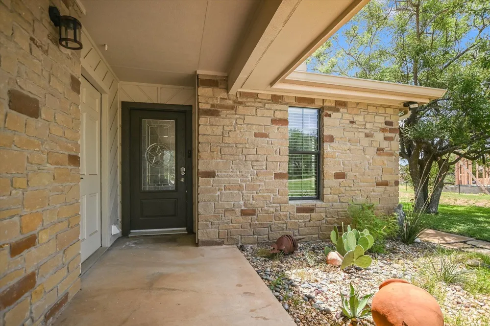 603 Sun Ray Horseshoe Bay, TX 78657