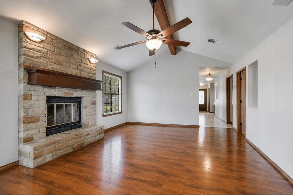 603 Sun Ray Horseshoe Bay, TX 78657
