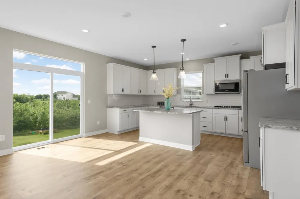 6180 Martin Avenue NE Albertville, MN 55301