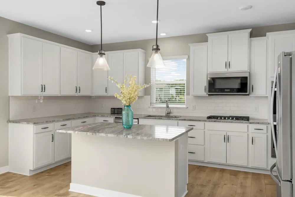 6180 Martin Avenue NE Albertville, MN 55301