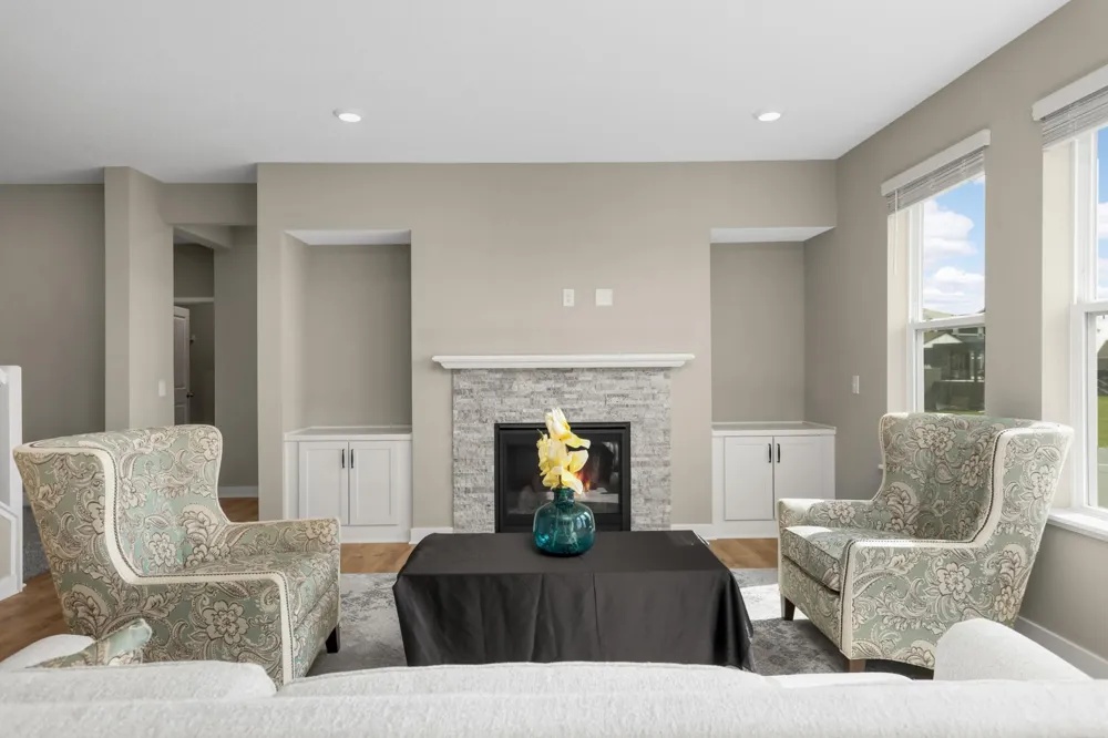 6180 Martin Avenue NE Albertville, MN 55301