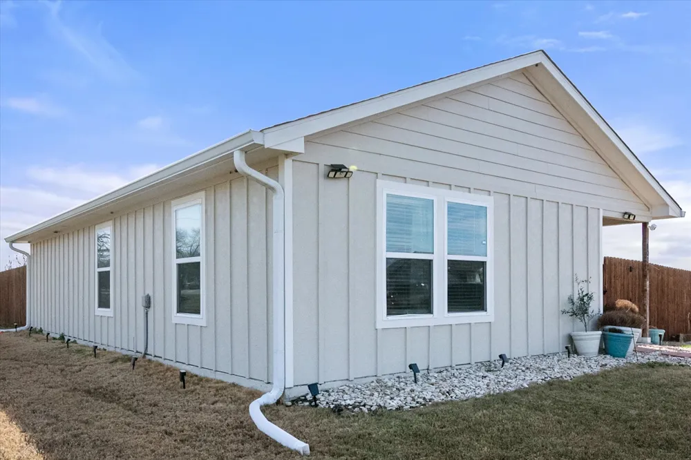 101 Allie Court Itasca, TX 76055