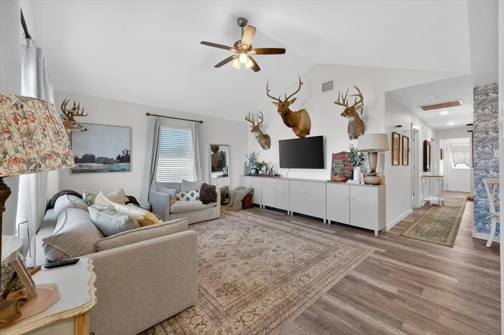 101 Allie Court Itasca, TX 76055