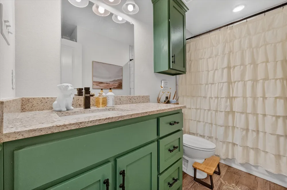 101 Allie Court Itasca, TX 76055