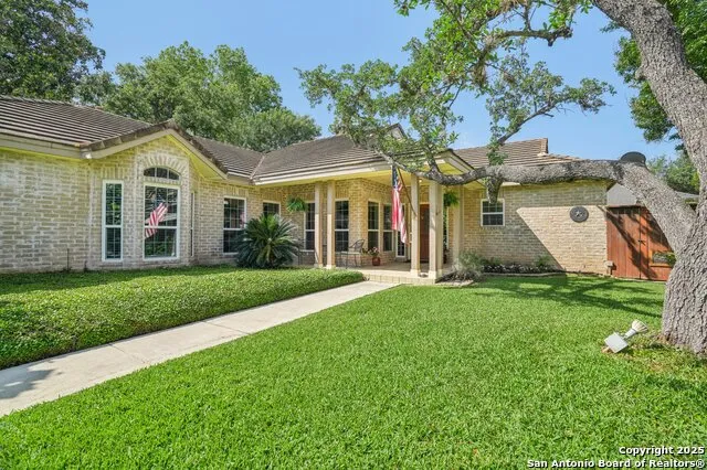 11 Granburg Cir