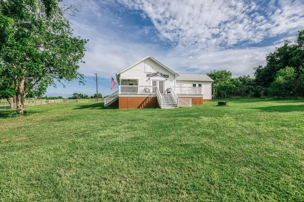 19576 Pickens Road Washington, TX 77880