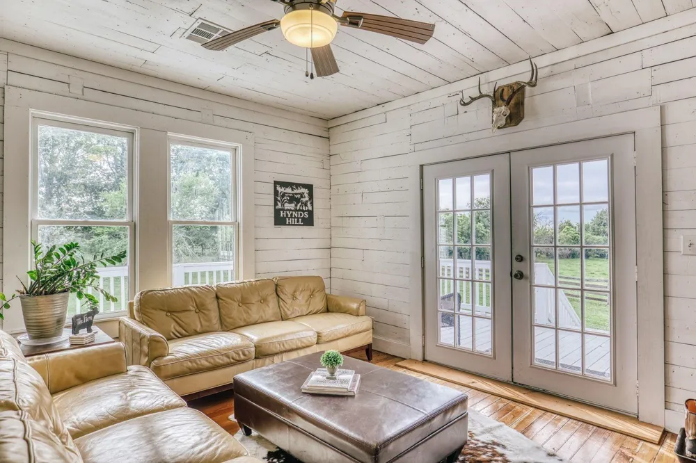 19576 Pickens Road Washington, TX 77880