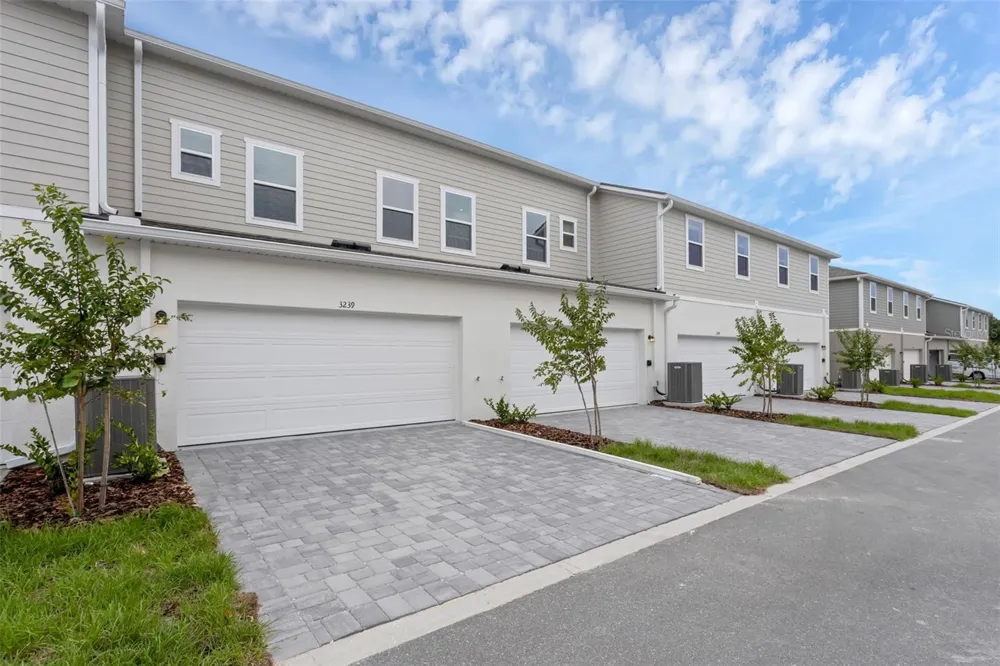 3239 GARDENIA RESERVE ST Apopka, FL 32712