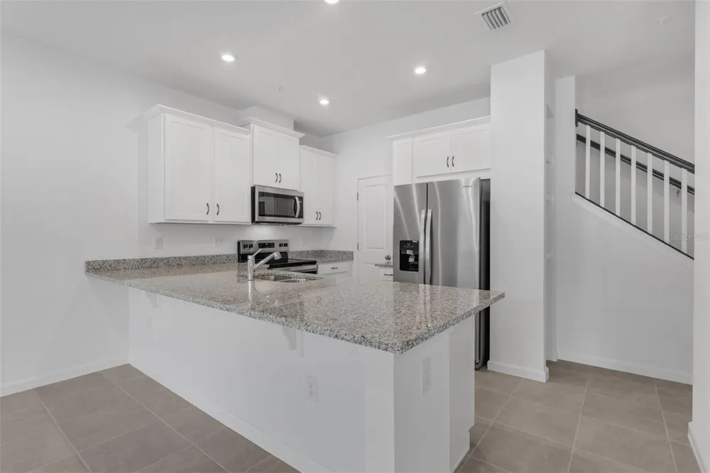 3239 GARDENIA RESERVE ST Apopka, FL 32712