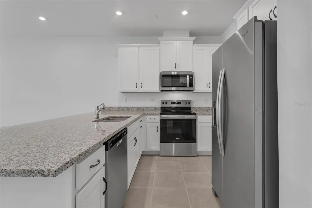 3239 GARDENIA RESERVE ST Apopka, FL 32712