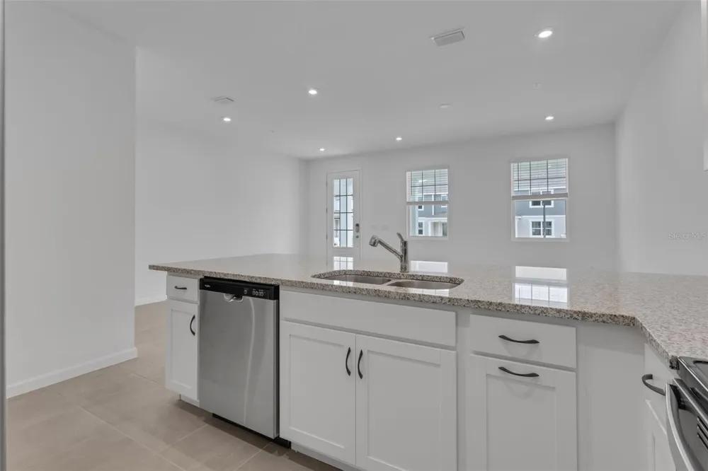 3239 GARDENIA RESERVE ST Apopka, FL 32712