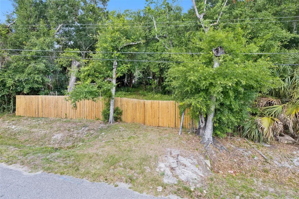 1318 COLETTA DRIVE Orlando, FL 32807