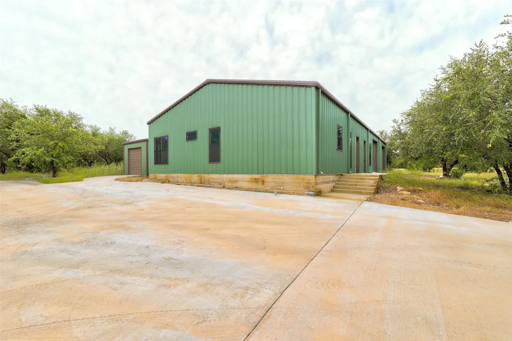 7670 Shiny Top Ranch Lane Salado, TX 76571