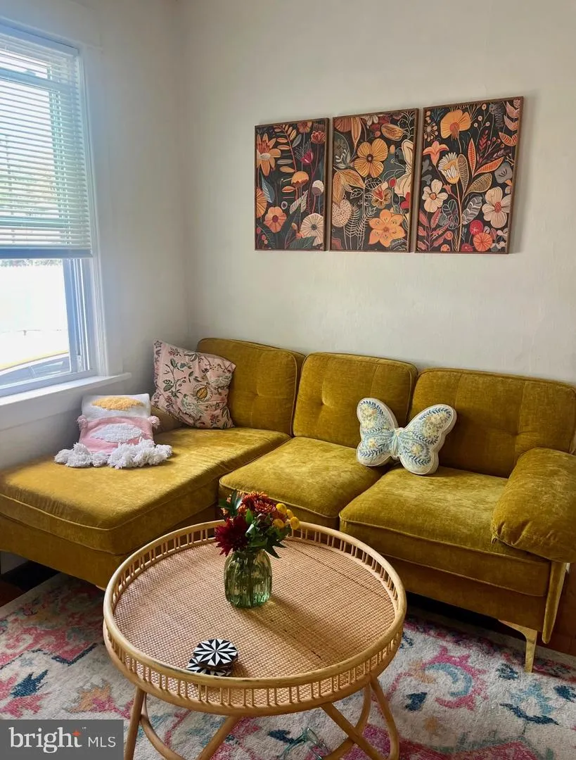 314 W 4TH STREET Palmyra, NJ 08065