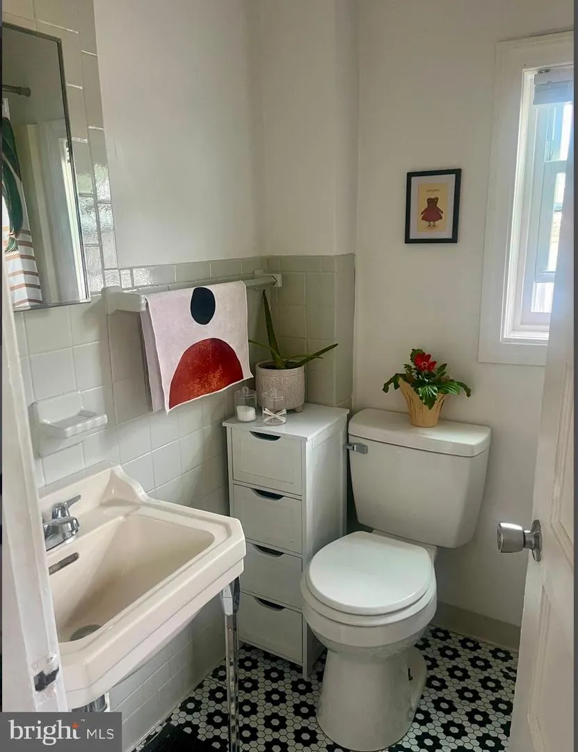 314 W 4TH STREET Palmyra, NJ 08065
