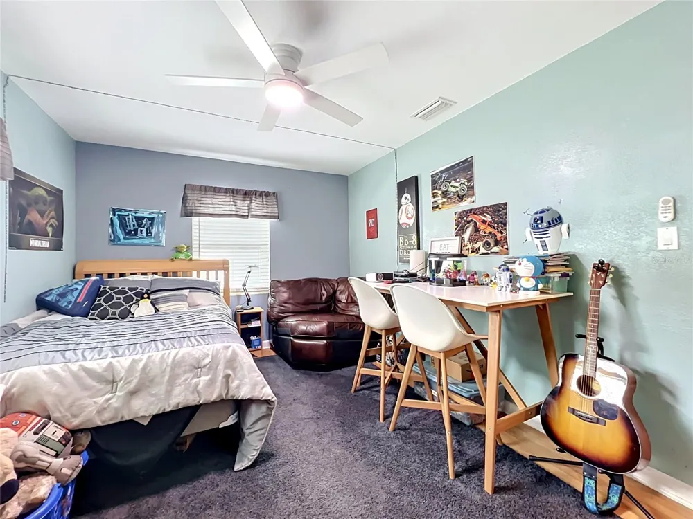 2806 VINE STREET Orlando, FL 32806