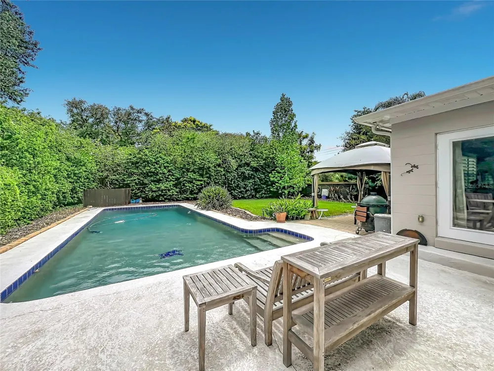 2806 VINE STREET Orlando, FL 32806