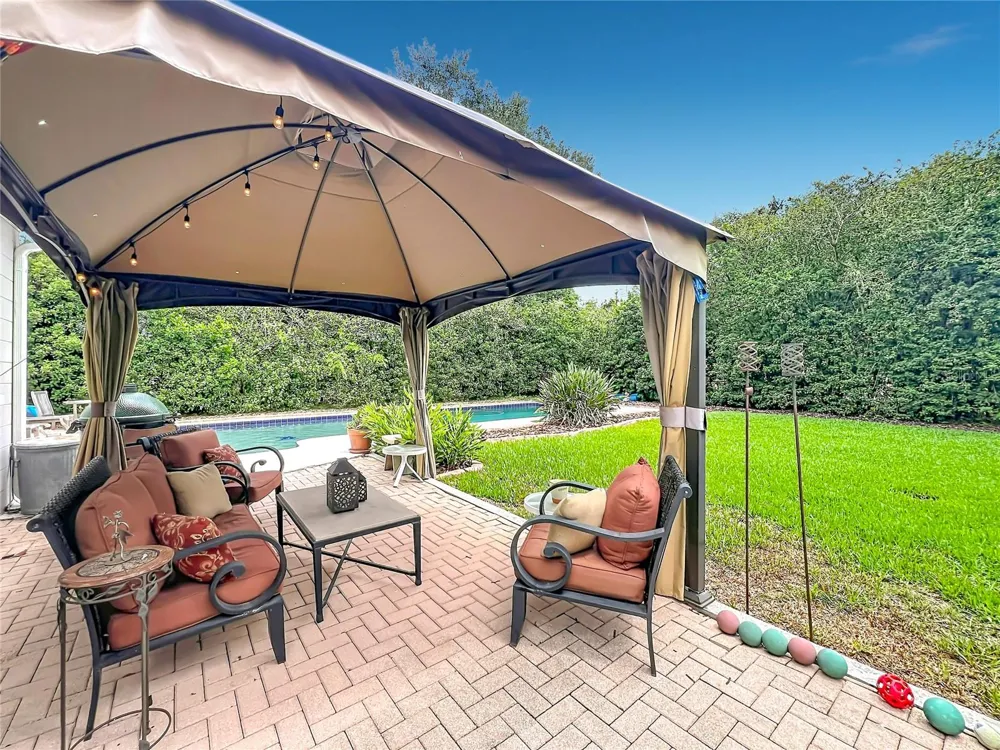 2806 VINE STREET Orlando, FL 32806