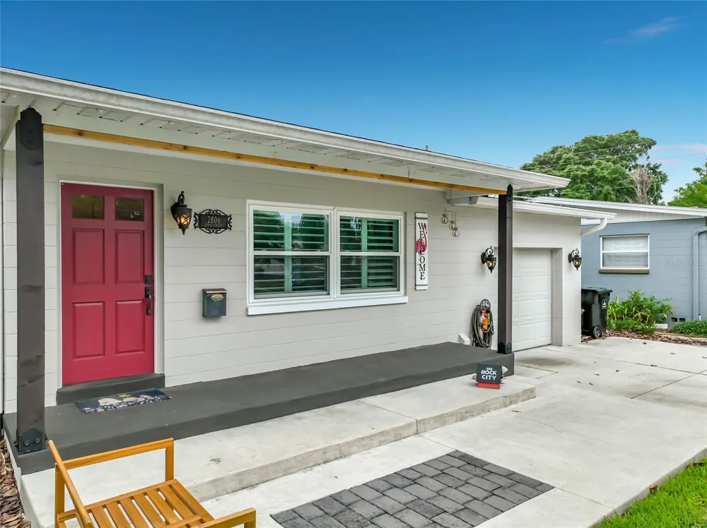 2806 VINE STREET Orlando, FL 32806