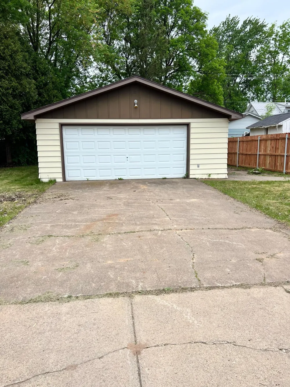 2401 7th Avenue E Hibbing, MN 55746