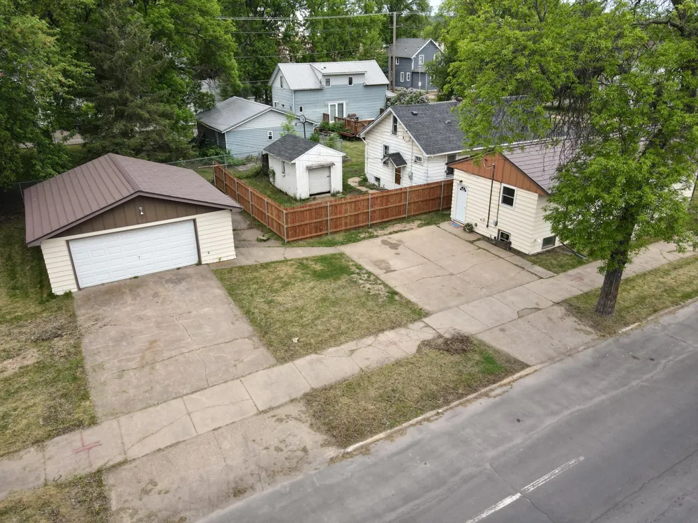 2401 7th Avenue E Hibbing, MN 55746
