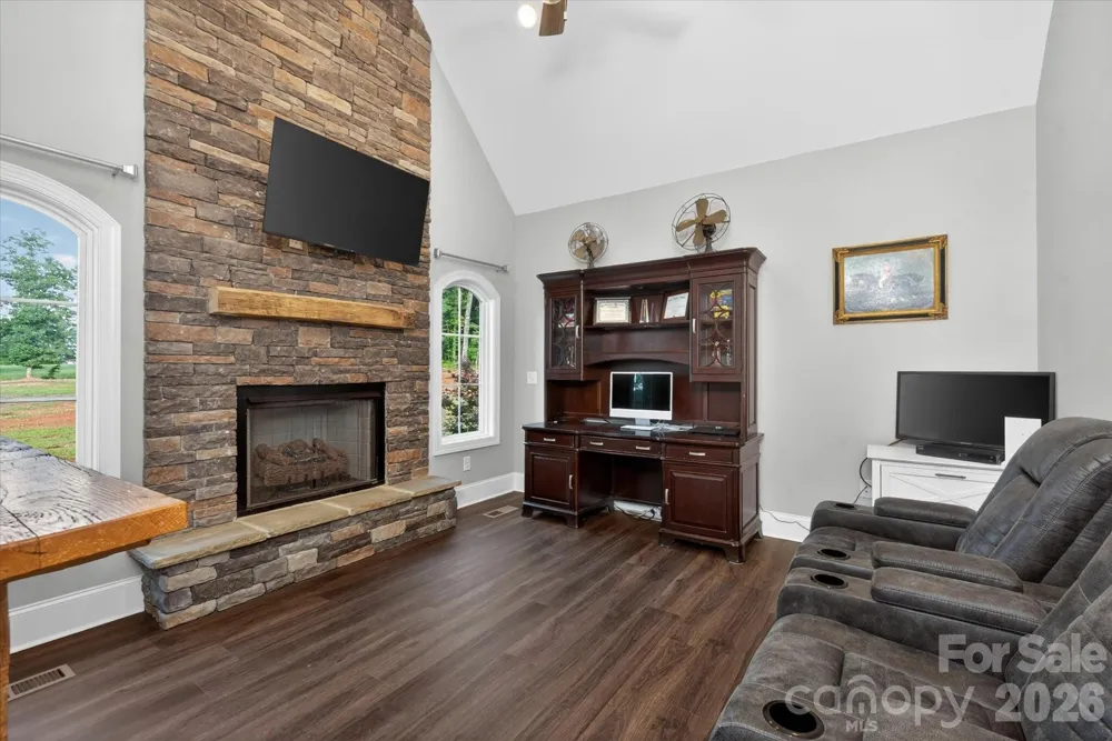 2206 Camden Road Wingate, NC 28174