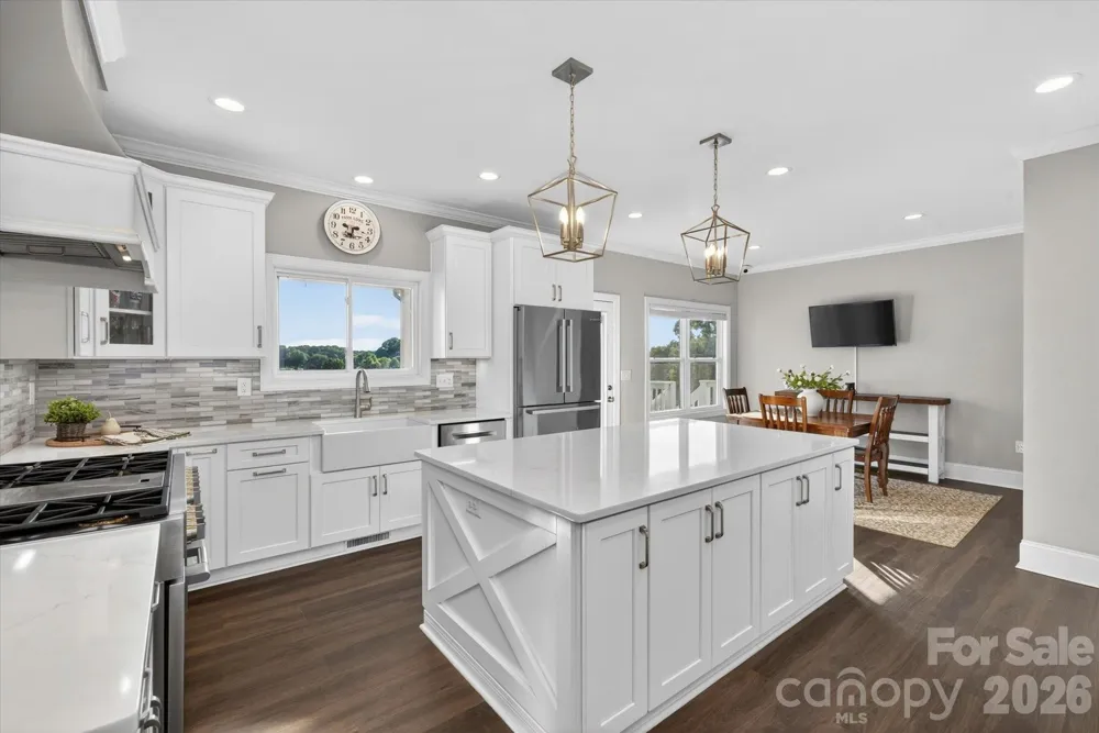 2206 Camden Road Wingate, NC 28174