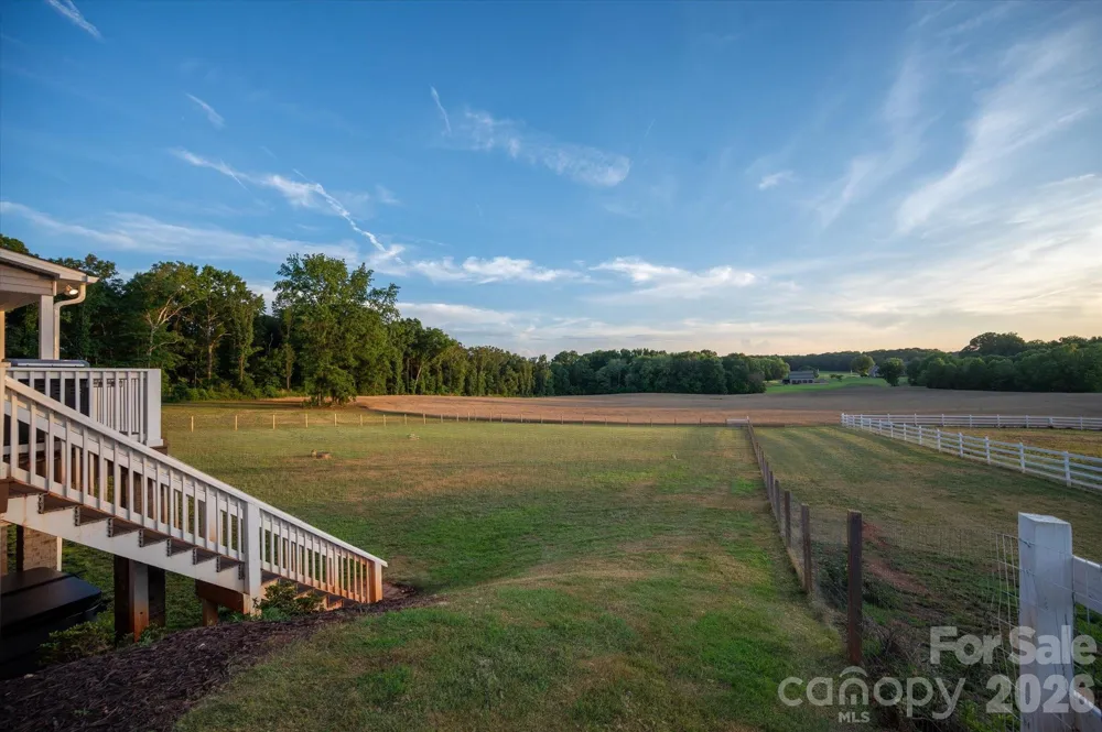 2206 Camden Road Wingate, NC 28174