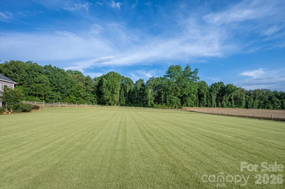 2206 Camden Road Wingate, NC 28174