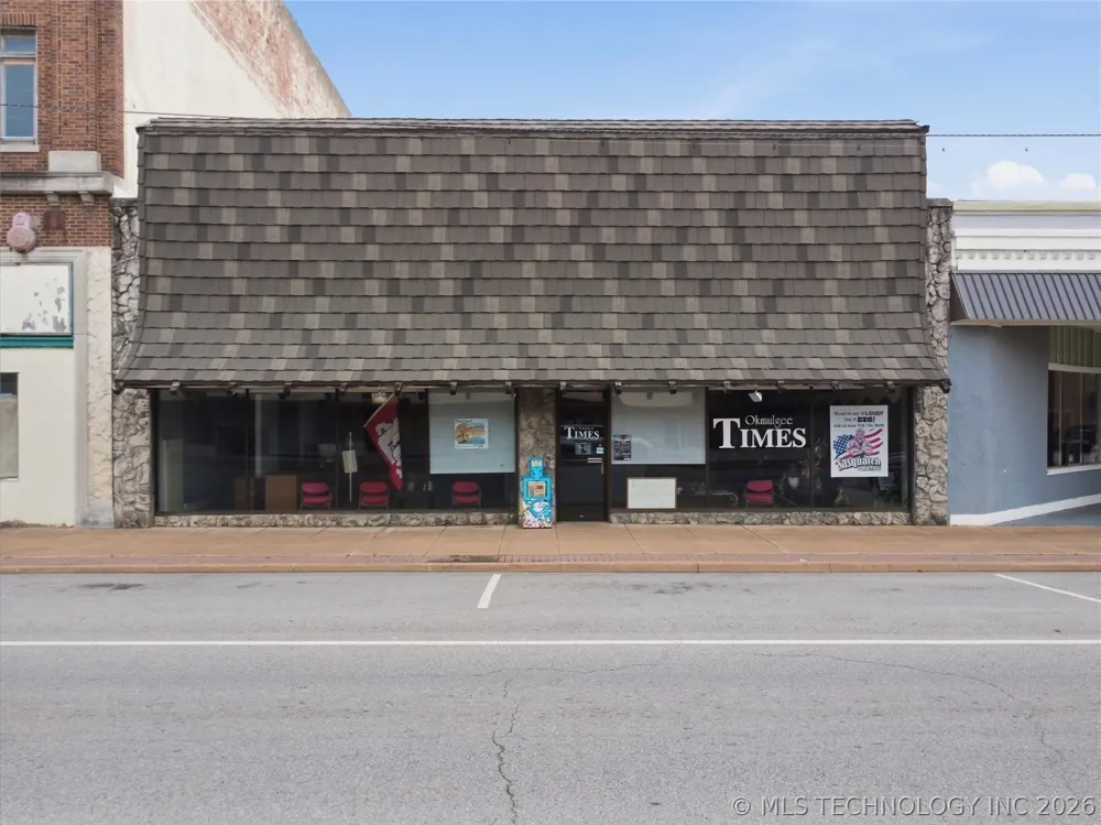 320 W 6th Street