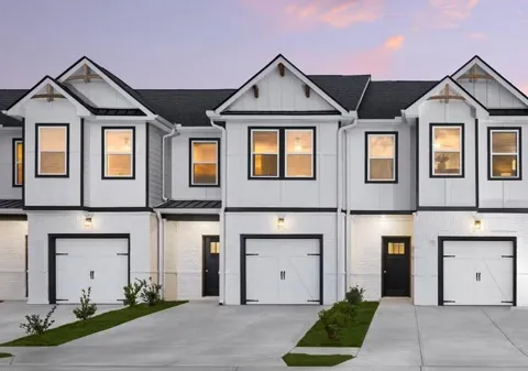 5272 Magnolia Grove Way