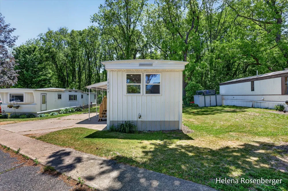 10604 Peachtree Street Prairieville Township, MI 49080