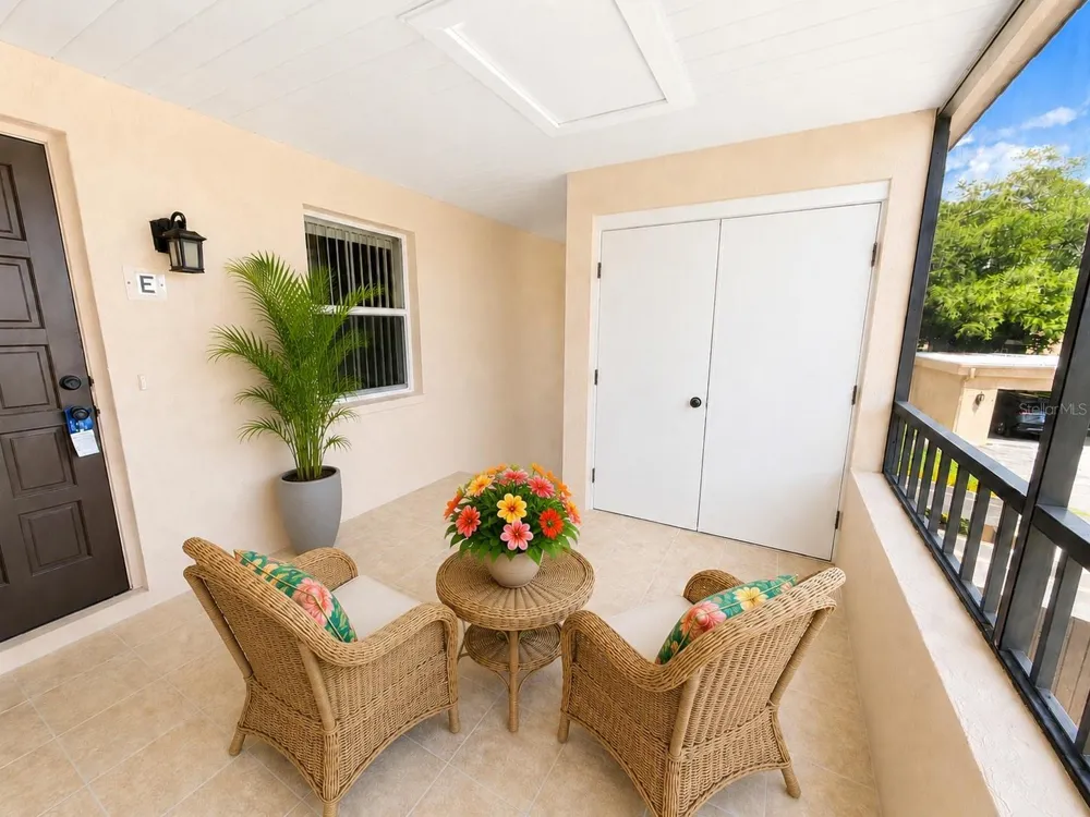 211 RUBENS DRIVE #E Nokomis, FL 34275
