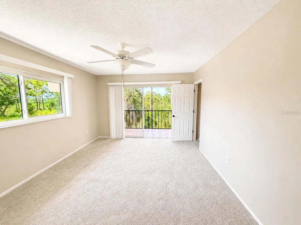 211 RUBENS DRIVE #E Nokomis, FL 34275