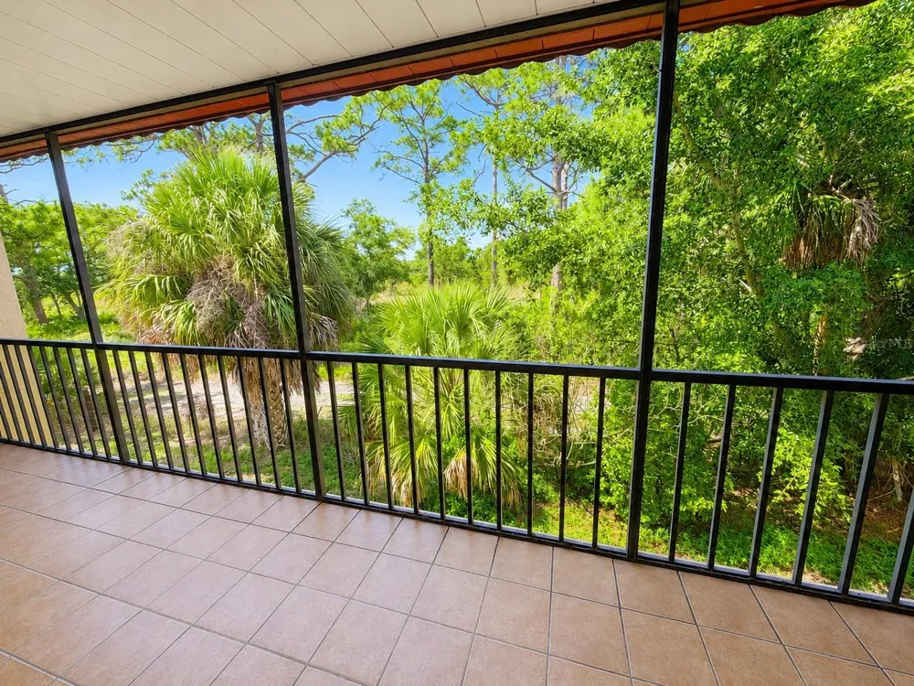 211 RUBENS DRIVE #E Nokomis, FL 34275