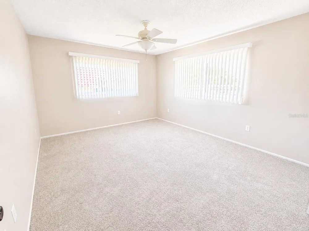 211 RUBENS DRIVE #E Nokomis, FL 34275